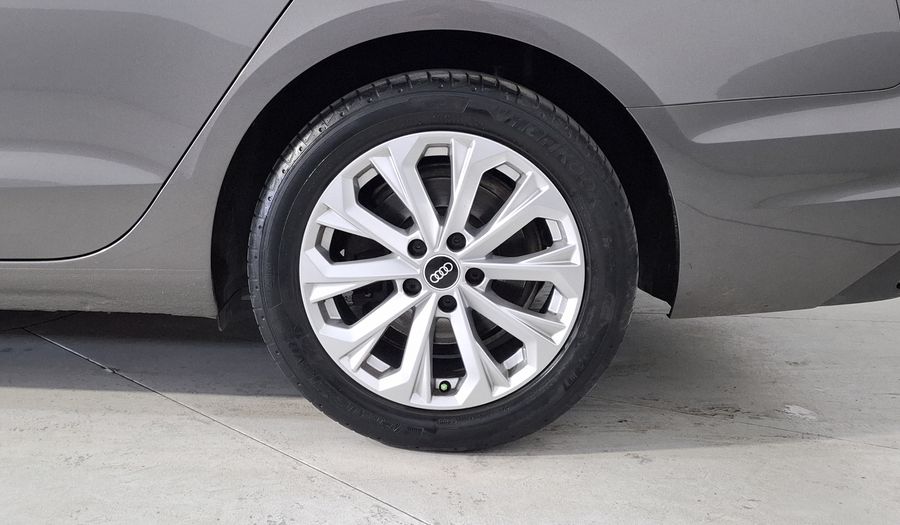 Audi A4 2.0 MHEV 40 TFSI DYNAMIC DCT Sedan 2021