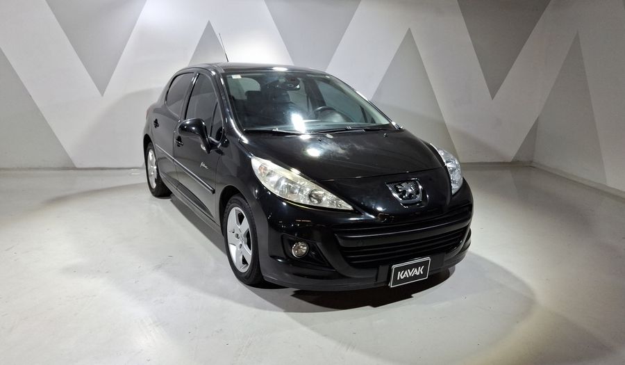 Peugeot 207 1.6 FÉLINE 5P MT Hatchback 2013