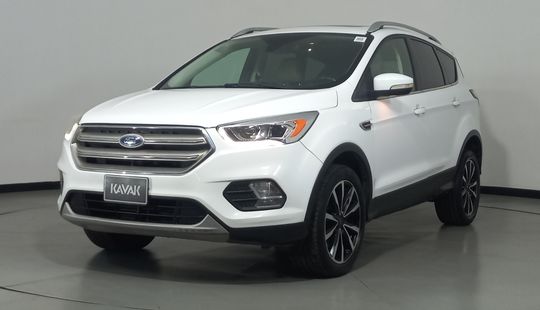 Ford • Escape