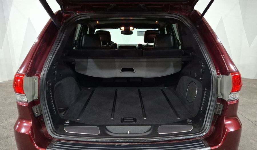 Jeep Grand Cherokee 3.6 LIMITED LUJO V6 4X2 Suv 2017