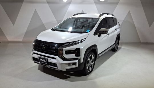 Mitsubishi • Xpander