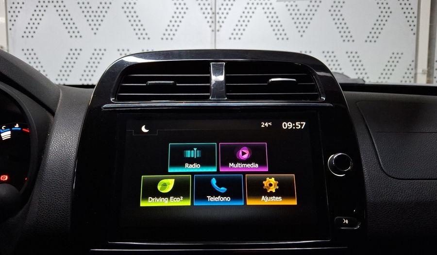 Renault Kwid 1.0 OUTSIDER Hatchback 2023