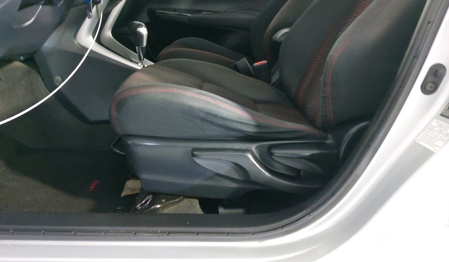 Toyota Yaris 1.5 S AUTO Sedan 2020