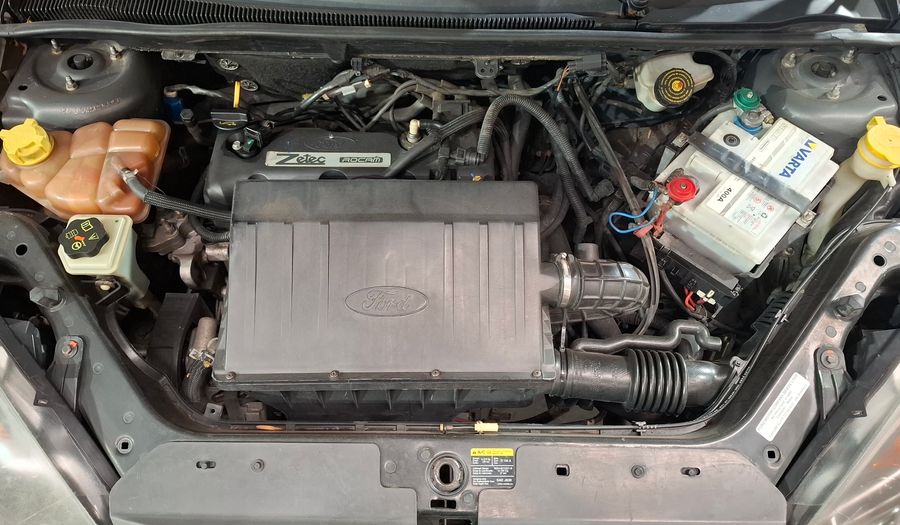 Ford Fiesta 1.6 AMBIENTE PLUS Sedan 2011