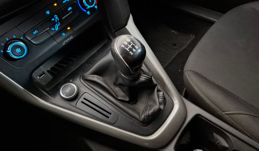Ford Focus Iii 1.6 S Sedan 2016