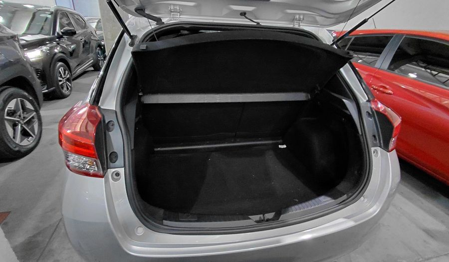 Toyota Yaris 1.5 XLS Hatchback 2023