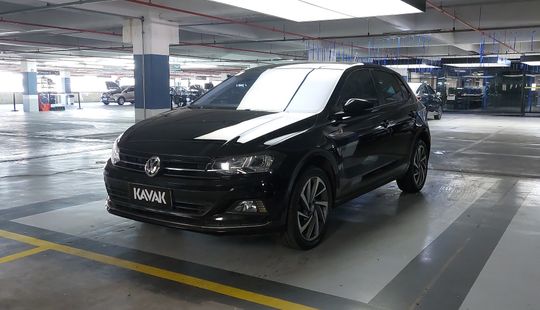 Volkswagen • Polo