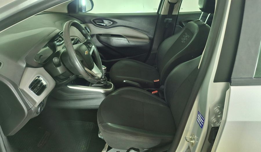 Chevrolet Onix 1.4 LT Hatchback 2020