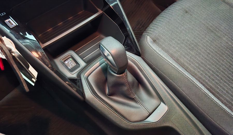 Peugeot 208 1.6L ALLURE AT Hatchback 2025