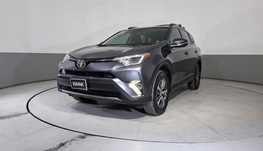 Toyota • RAV4