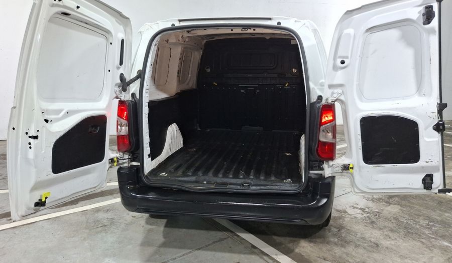 Peugeot Partner 1.2 PURETECH MAXI PACK Van 2022