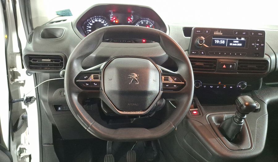 Peugeot Partner 1.2 PURETECH MAXI PACK Van 2022