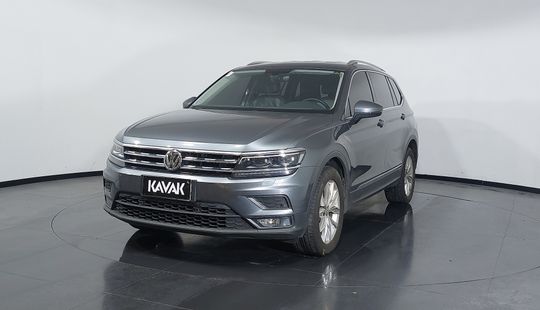 Volkswagen • Tiguan Allspace