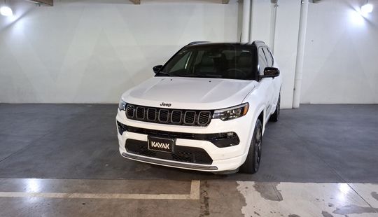 Jeep • Compass
