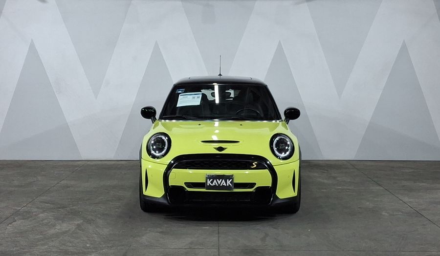 Mini Cooper S 2.0 COOPER CLASSIC Hatchback 2024