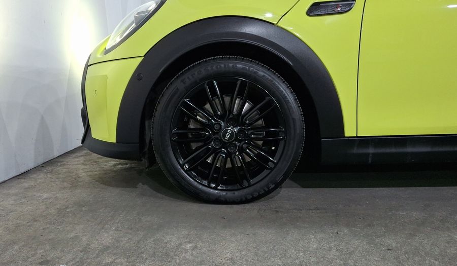 Mini Cooper S 2.0 COOPER CLASSIC Hatchback 2024