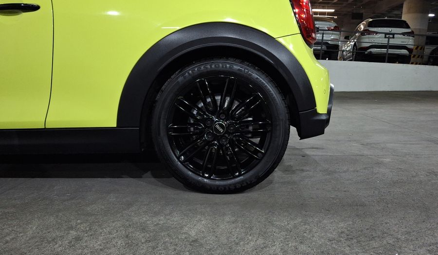 Mini Cooper S 2.0 COOPER CLASSIC Hatchback 2024