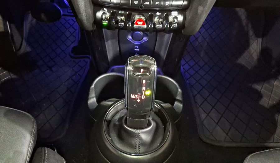 Mini Cooper S 2.0 COOPER CLASSIC Hatchback 2024