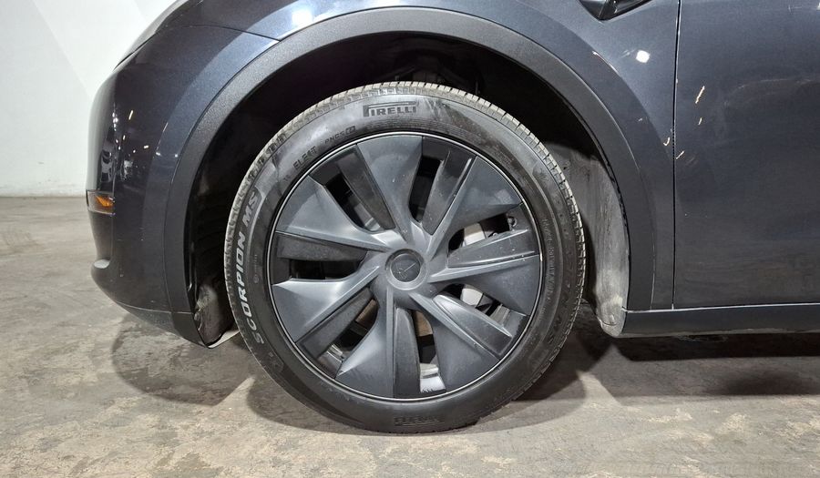 Tesla Model Y BEV LONG RANGE AUTO 4WD Suv 2025