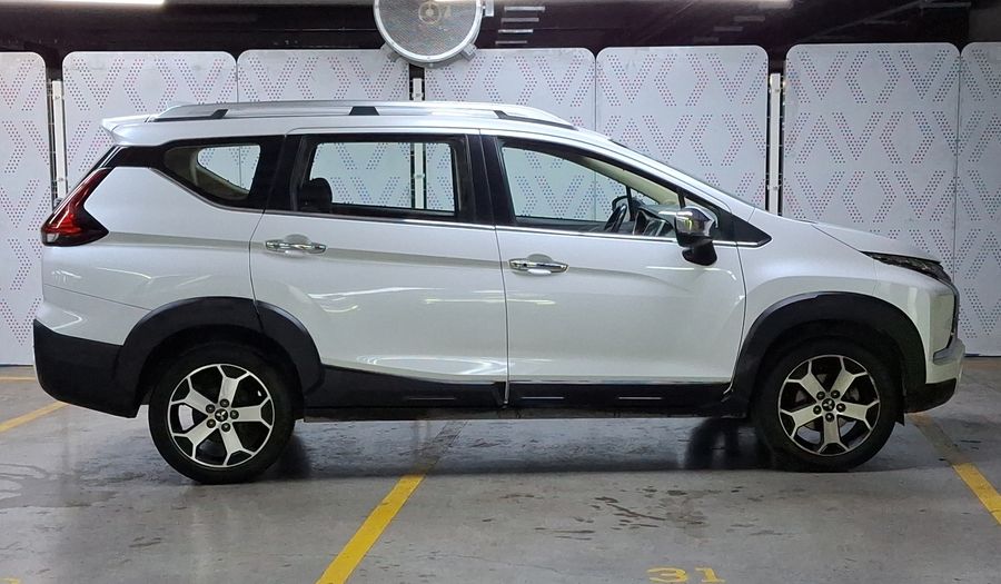 Mitsubishi Xpander 1.5 LIMITED AUTO Minivan 2023