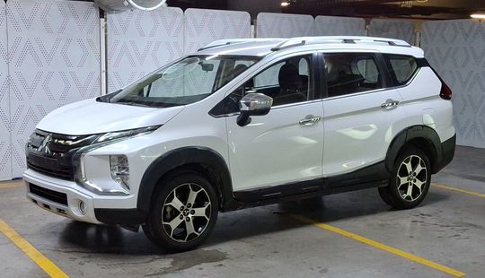 Mitsubishi • Xpander