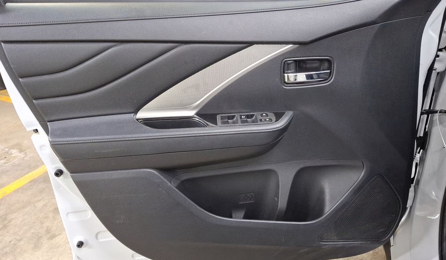 Mitsubishi Xpander 1.5 LIMITED AUTO Minivan 2023