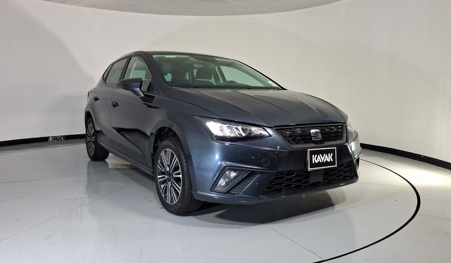 Seat Ibiza 1.6 STYLE AUTO Hatchback 2024
