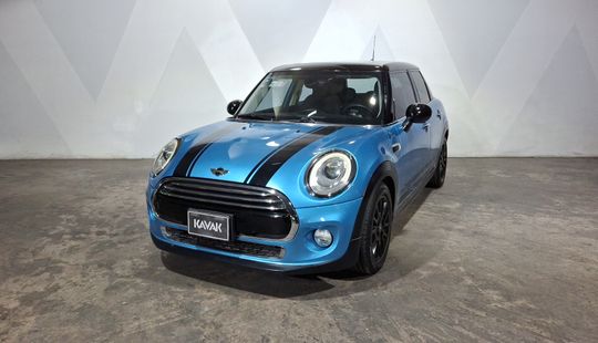 Mini • Cooper