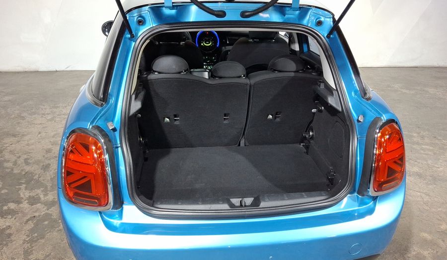 Mini Cooper 1.5 COOPER CHILI Hatchback 2016