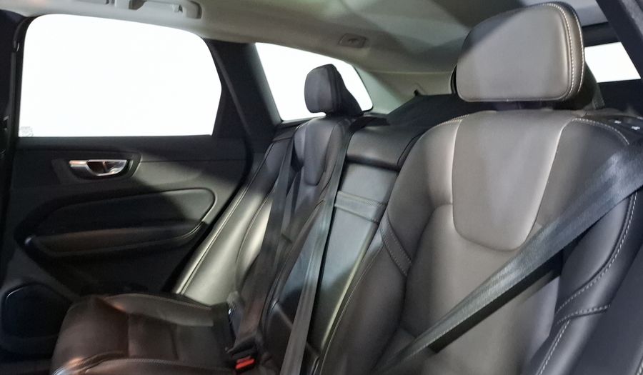 Volvo Xc60 2.0 T6 INSCRIPTION AUTO AWD Suv 2021