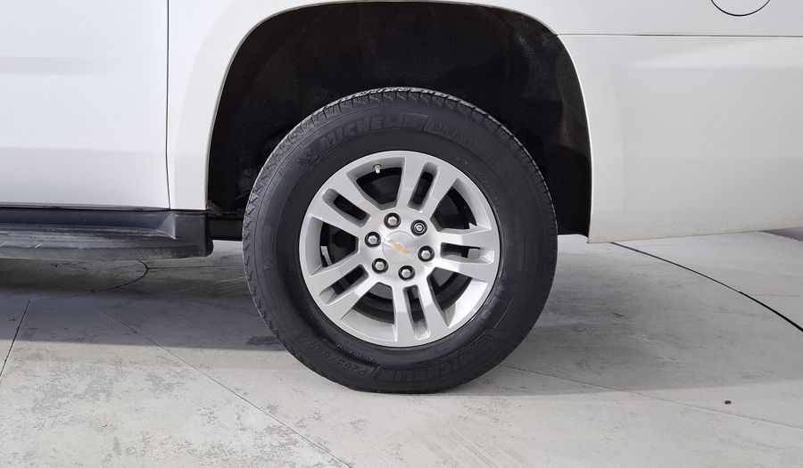 Chevrolet Suburban 5.3 B LT AUTO Suv 2018