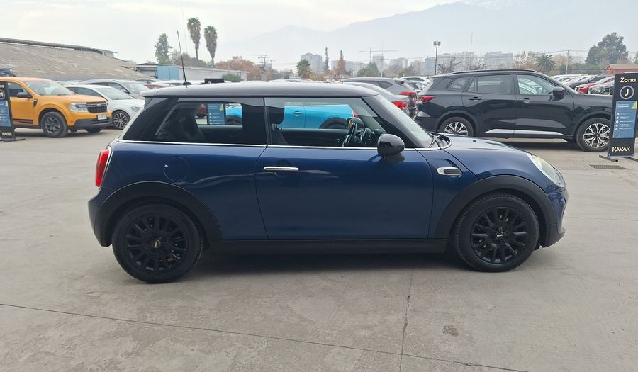 Mini Cooper 1.5 CLASSIC F56 MT Hatchback 2015