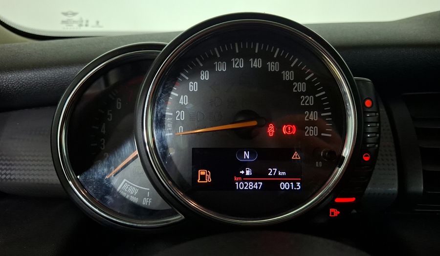 Mini Cooper 1.5 CLASSIC F56 MT Hatchback 2015