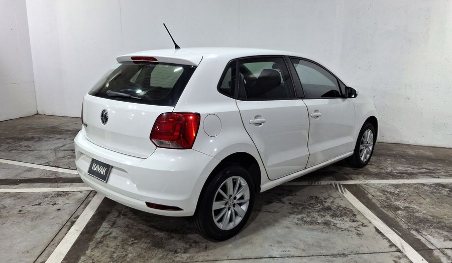 Volkswagen Polo 1.6 MT Hatchback 2017