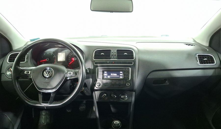 Volkswagen Polo 1.6 MT Hatchback 2017