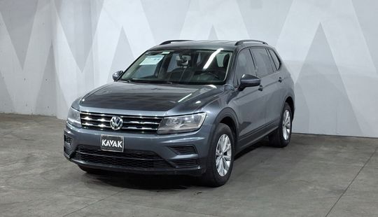 Volkswagen • Tiguan