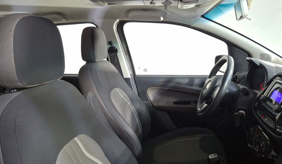 Fiat Uno 1.4 WAY Hatchback 2016