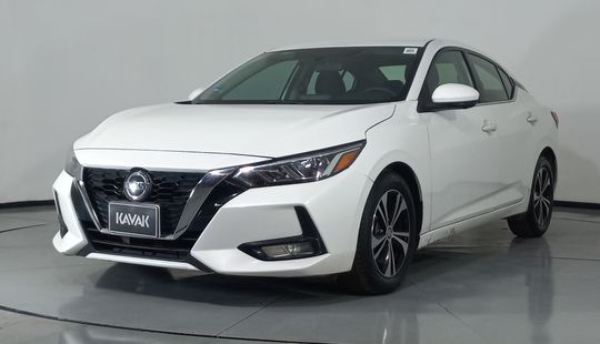 Nissan • Sentra