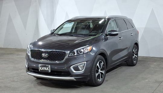 Kia • Sorento