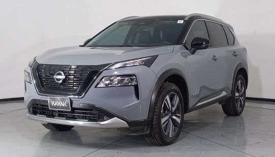 Nissan • X-Trail