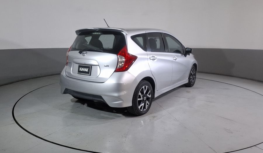 Nissan Note 1.6 SR CVT Hatchback 2017