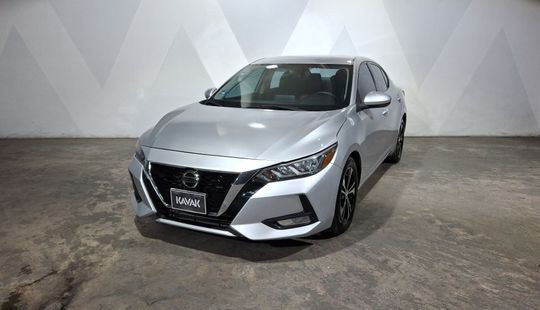 Nissan • Sentra