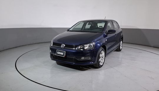 Volkswagen • Polo