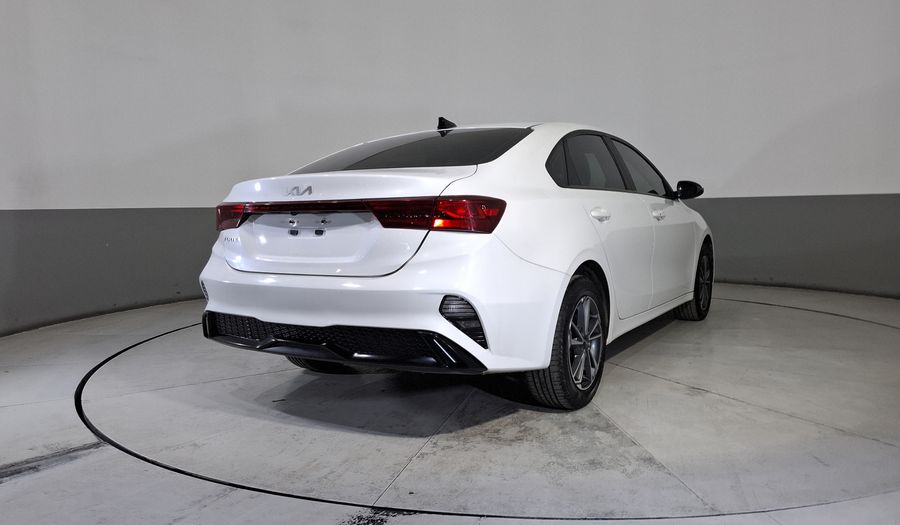 Kia Forte 2.0 LX Sedan 2024