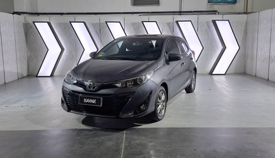 Toyota • Yaris