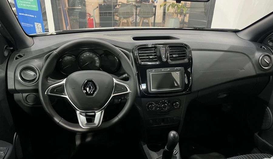 Renault Sandero 1.6 LIFE Hatchback 2025