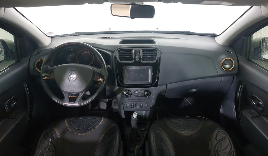 Renault Sandero 1.6 STEPWAY DYNAMIQUE Hatchback 2018