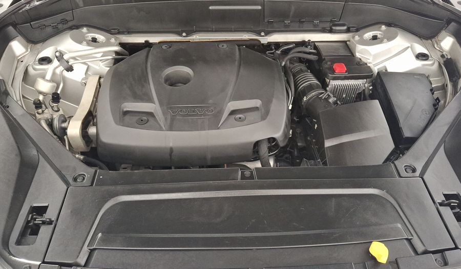 Volvo Xc90 2.0 MOMENTUM T6 AUTO AWD Suv 2019