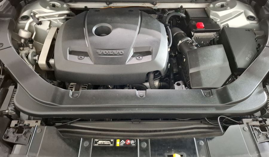 Volvo Xc60 2.0 MOMENTUM T5 AUTO AWD Suv 2019