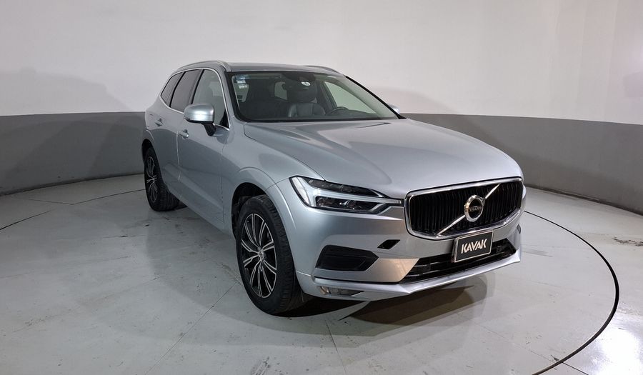 Volvo Xc60 2.0 MOMENTUM T5 AUTO AWD Suv 2019